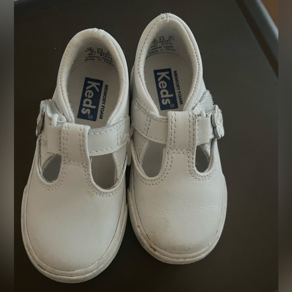 KEDS toddler daphne Mary Jane flats